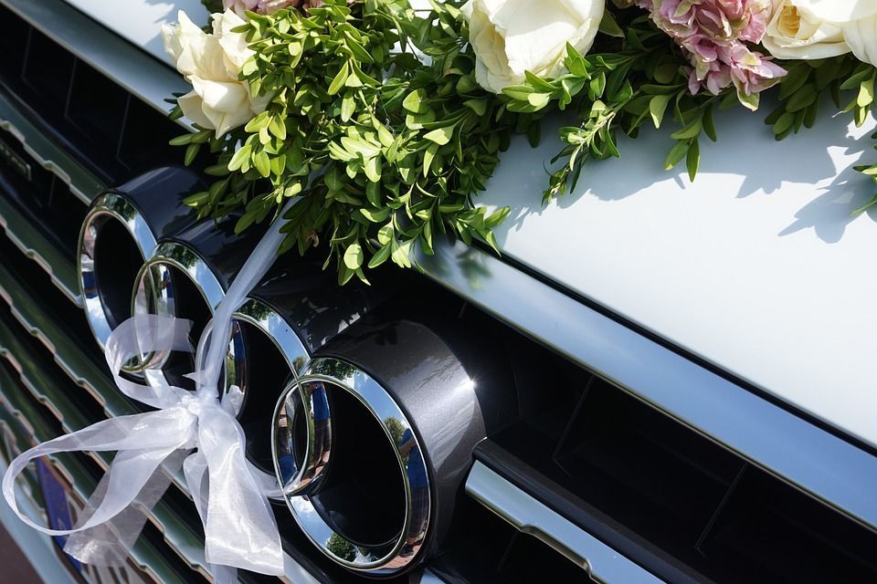 7 Tips On Wedding Car Hire For A Summer Wedding